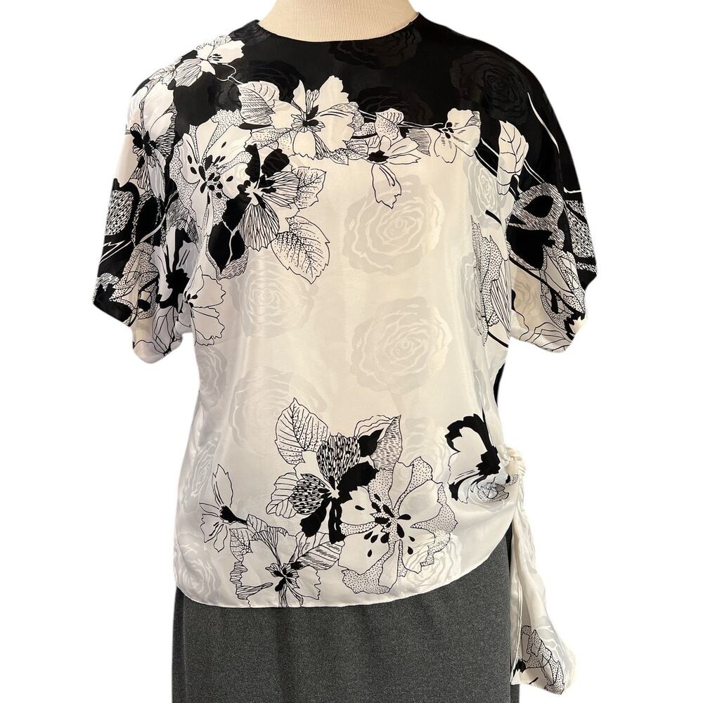 Vtg Wilroy Travelers Graphic Floral Blouse Top Shirt Waist Tie Sz 10 Black Cream